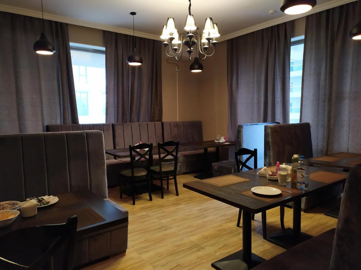 The Clocktower Hotel Baku Extérieur photo