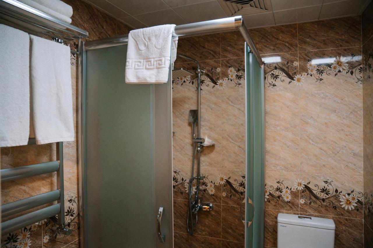 The Clocktower Hotel Baku Extérieur photo