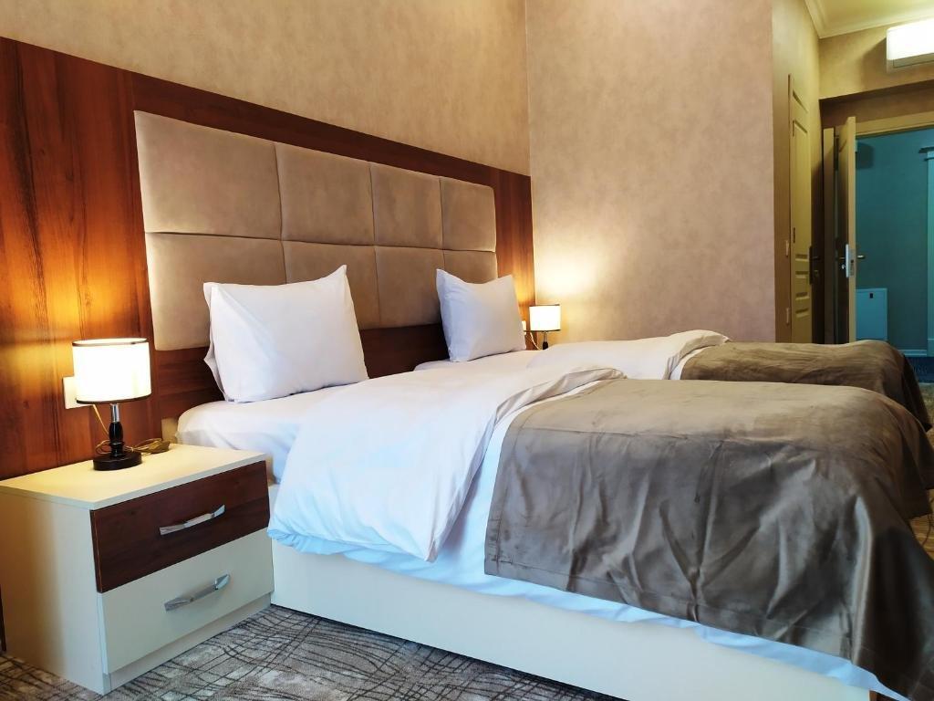The Clocktower Hotel Baku Extérieur photo