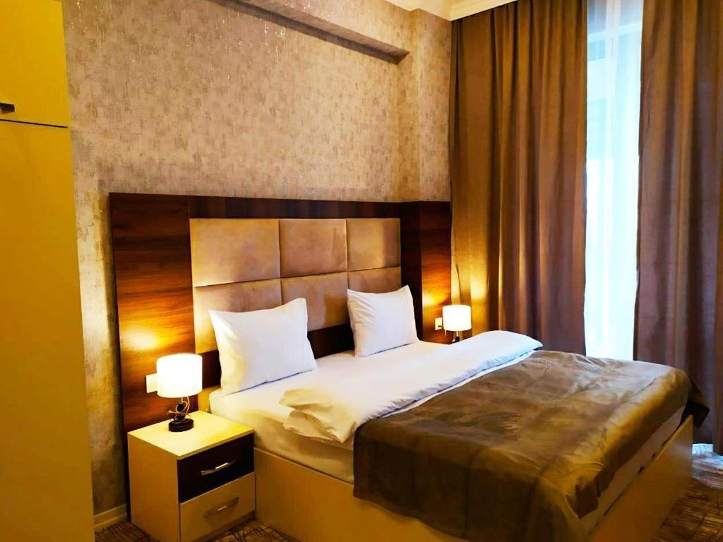 The Clocktower Hotel Baku Extérieur photo