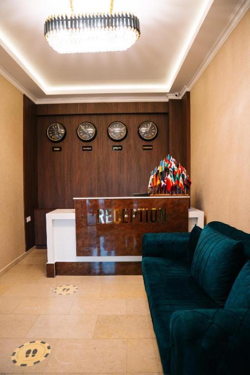 The Clocktower Hotel Baku Extérieur photo